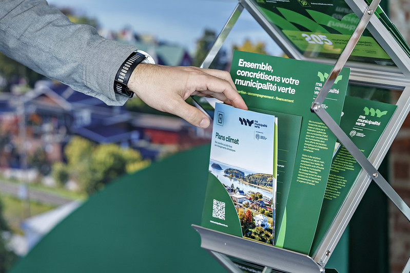 54556477571_b71145d3c4_c 